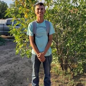 Meet your Posher, Christian